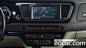 Kia Carnival, 2017 — миниатюра 15