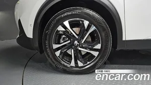 Peugeot 2008, 2023 — миниатюра 5