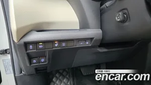 Toyota Sienna, 2023 — миниатюра 28