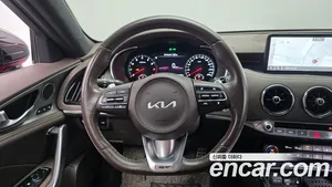 Kia Stinger, 2022 — миниатюра 19