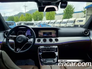Mercedes-Benz E-Class, 2021 — миниатюра 11
