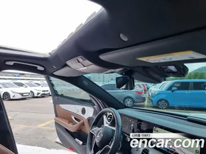 Mercedes-Benz E-Class, 2021 — миниатюра 18