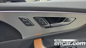 Audi Q8, 2021 — миниатюра 30