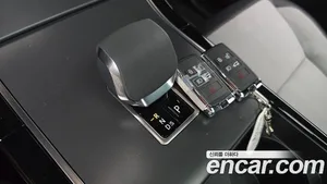Land Rover Range Rover Velar, 2024 — миниатюра 11