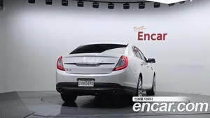 Lincoln MKS, 2016 — миниатюра 4