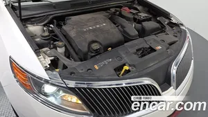 Lincoln MKS, 2016 — миниатюра 6