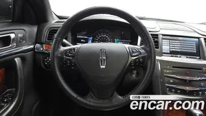Lincoln MKS, 2016 — миниатюра 13