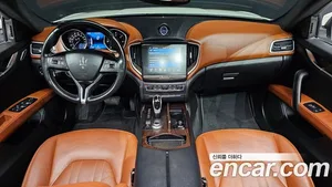 Maserati Ghibli, 2018 — миниатюра 10