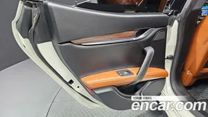 Maserati Ghibli, 2018 — миниатюра 15