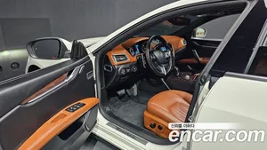 Maserati Ghibli, 2018 — миниатюра 16