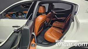 Maserati Ghibli, 2018 — миниатюра 32