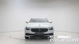 Mercedes-Benz E-Class, 2023 — миниатюра 3
