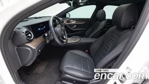 Mercedes-Benz E-Class, 2023 — миниатюра 14