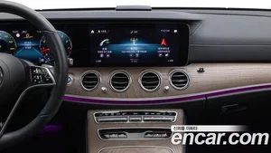 Mercedes-Benz E-Class, 2023 — миниатюра 16