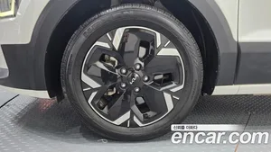 Kia Niro, 2022 — миниатюра 5