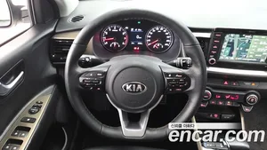 Kia Stonic, 2019 — миниатюра 19