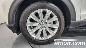 Ford Explorer, 2020 — миниатюра 5