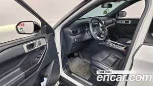Ford Explorer, 2020 — миниатюра 13