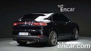 Porsche Cayenne, 2022 — миниатюра 2