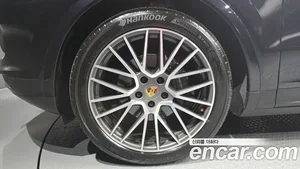 Porsche Cayenne, 2022 — миниатюра 5