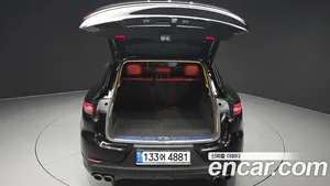 Porsche Cayenne, 2022 — миниатюра 36