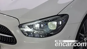 Mercedes-Benz E-Class, 2021 — миниатюра 8