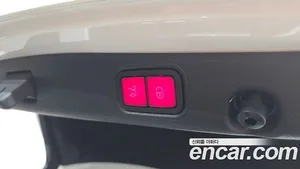 Mercedes-Benz E-Class, 2021 — миниатюра 31