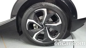 Kia EV6, 2022 — миниатюра 7
