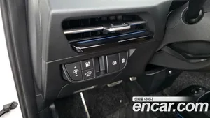 Kia EV6, 2022 — миниатюра 33