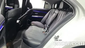 Mercedes-Benz E-Class, 2024 — миниатюра 17
