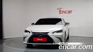 Lexus ES, 2023 — миниатюра 3