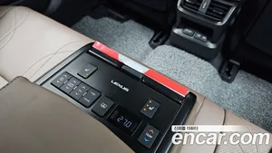 Lexus ES, 2023 — миниатюра 19