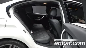 BMW 3-Series, 2017 — миниатюра 18