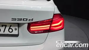 BMW 3-Series, 2017 — миниатюра 9