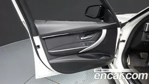 BMW 3-Series, 2017 — миниатюра 14