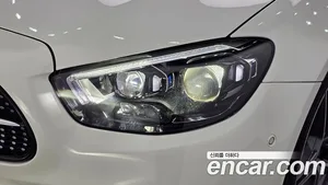 Mercedes-Benz E-Class, 2023 — миниатюра 8