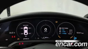 Porsche Taycan, 2023 — миниатюра 8
