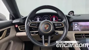 Porsche Taycan, 2023 — миниатюра 12