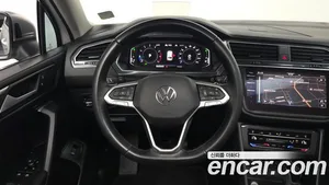Volkswagen Tiguan, 2023 — миниатюра 19