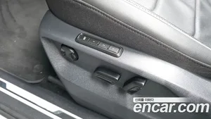 Volkswagen Tiguan, 2023 — миниатюра 31