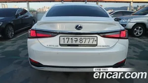 Lexus ES, 2021 — миниатюра 4