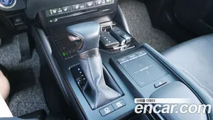 Lexus ES, 2021 — миниатюра 9