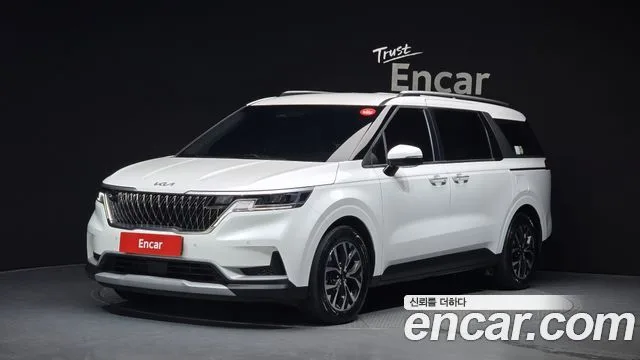 Kia Carnival, 2023 — фото автомобиля из Кореи