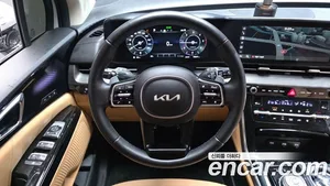 Kia Carnival, 2023 — миниатюра 13