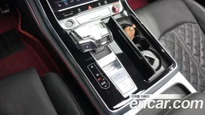 Audi Q8, 2023 — миниатюра 12
