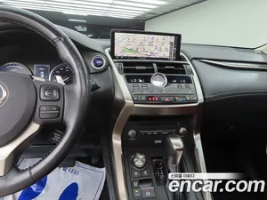 Lexus NX, 2018 — миниатюра 10