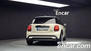 Mini Cooper, 2021 — миниатюра 4