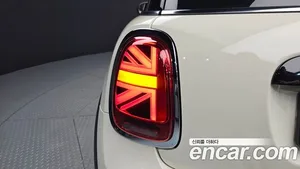 Mini Cooper, 2021 — миниатюра 9