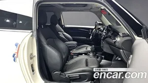 Mini Cooper, 2021 — миниатюра 16