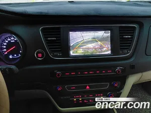 Kia Carnival, 2018 — миниатюра 13